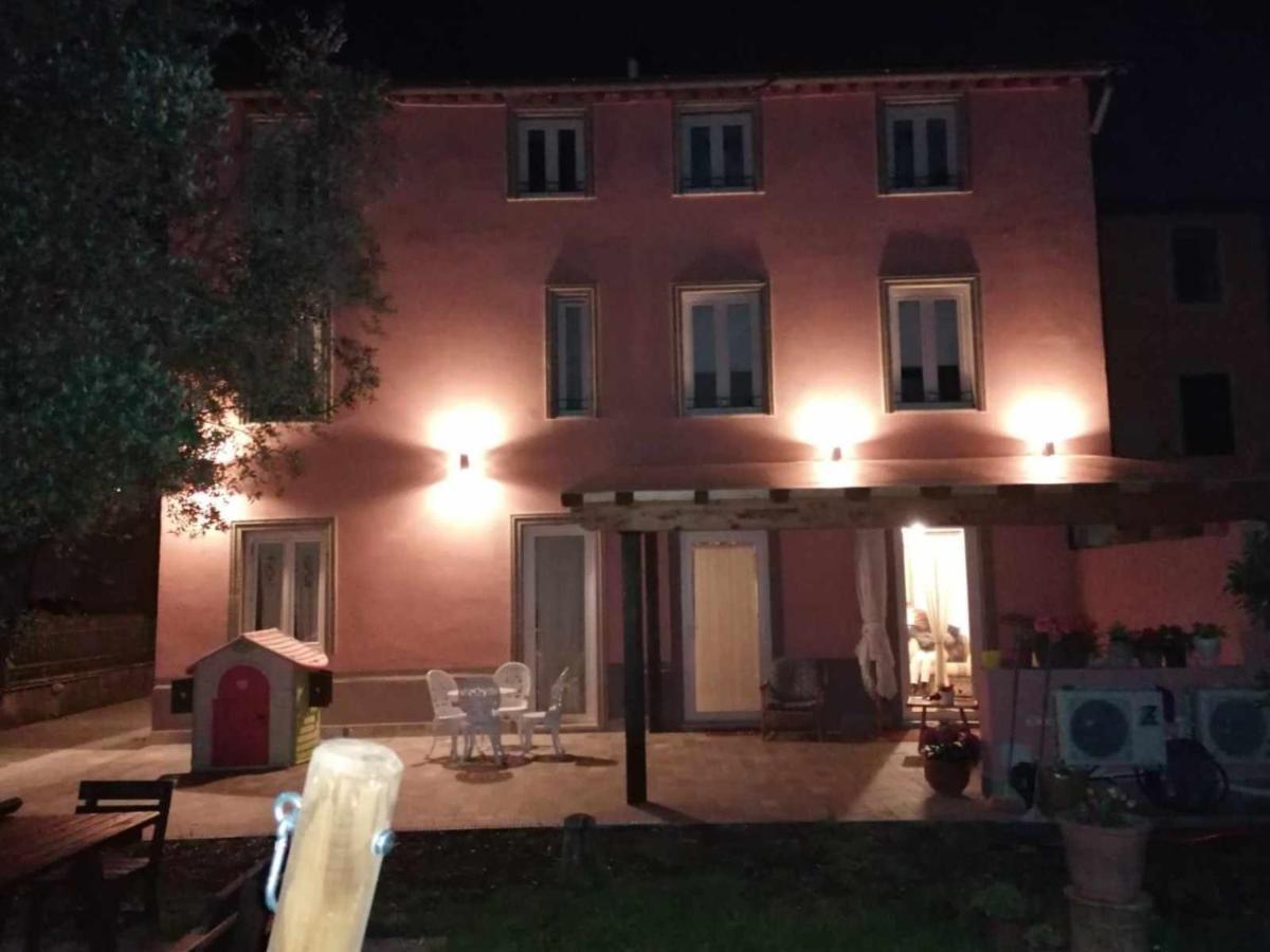 B&B La Rosa Nel Verde Lucca Exterior photo